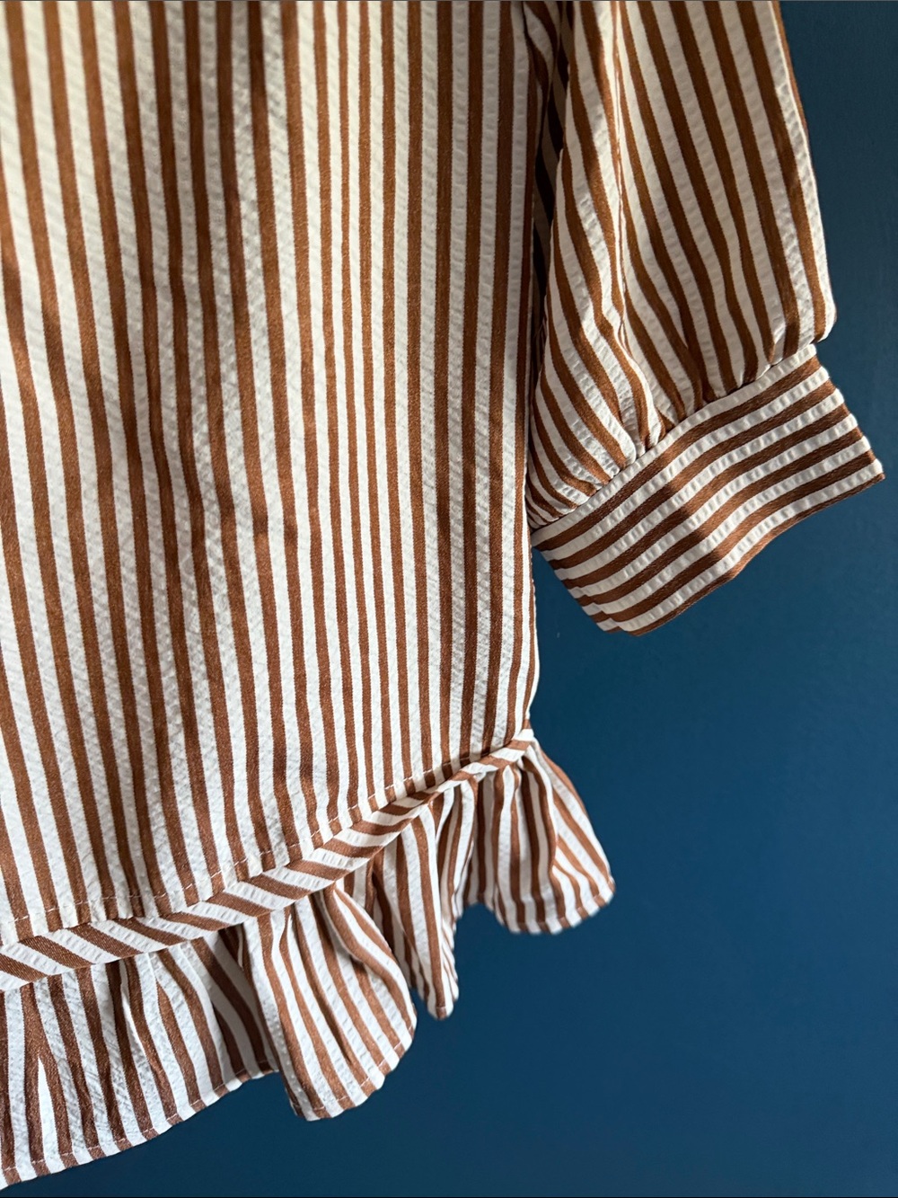 Striped Ruffle-Hem Button Front Top - Brown/White - Picture 4 of 7